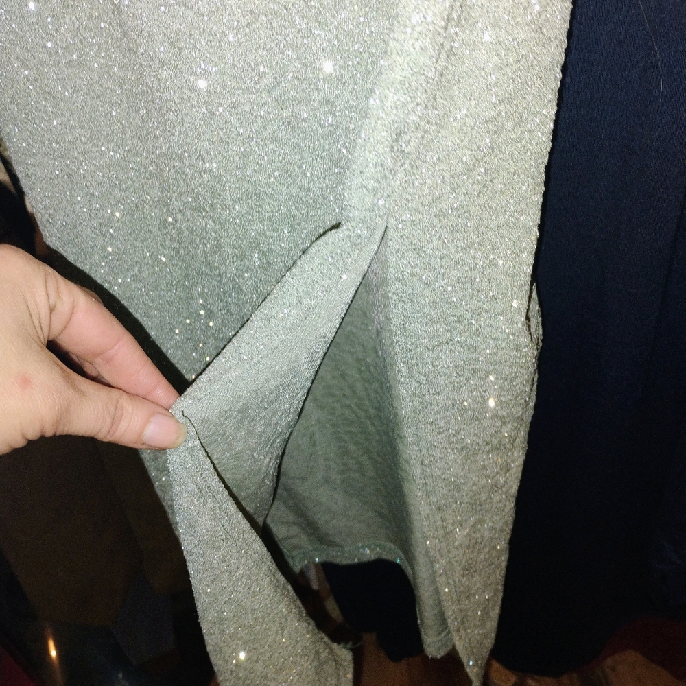 Windsor size small sparkly green side slit skirt - Picture 3 of 5